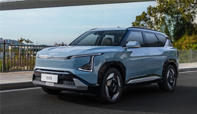 80年積淀爆發!2025款起亞EV5破局電動化競賽