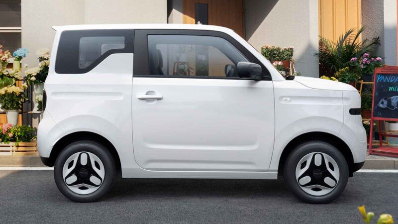 5萬級微型電動車市場再添新軍 吉利熊貓Mini升級版續航突破200公里
