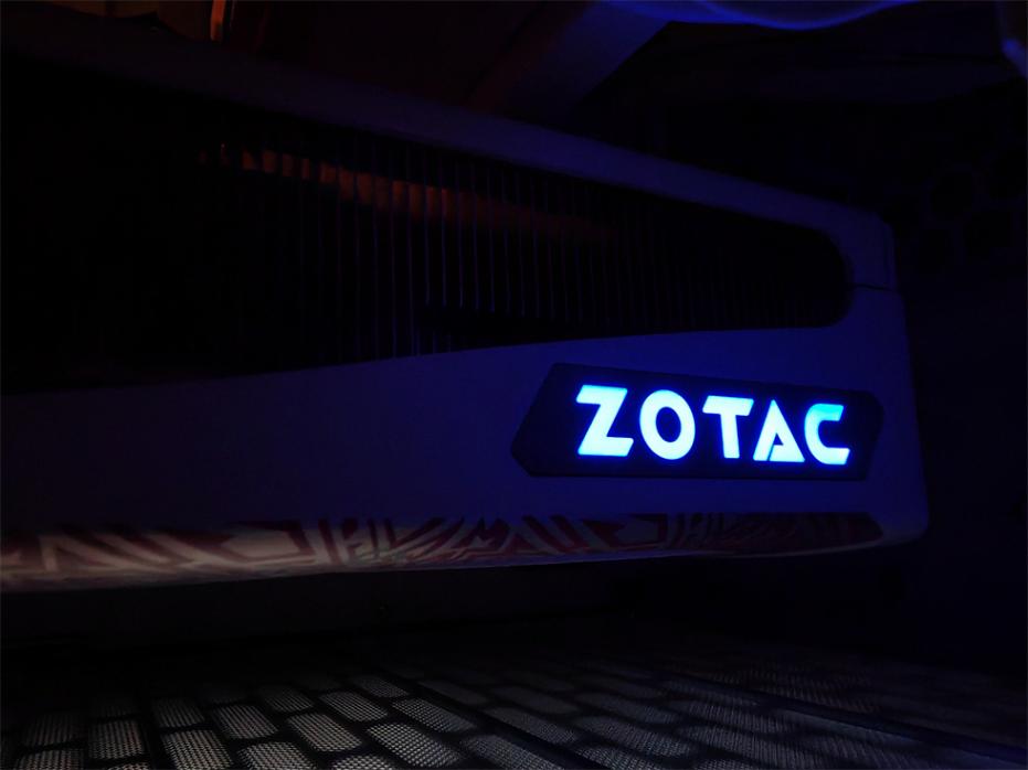 索泰(ZOTAC)GEFORCE RTX 5070 12GB XGAMING顯卡測試
