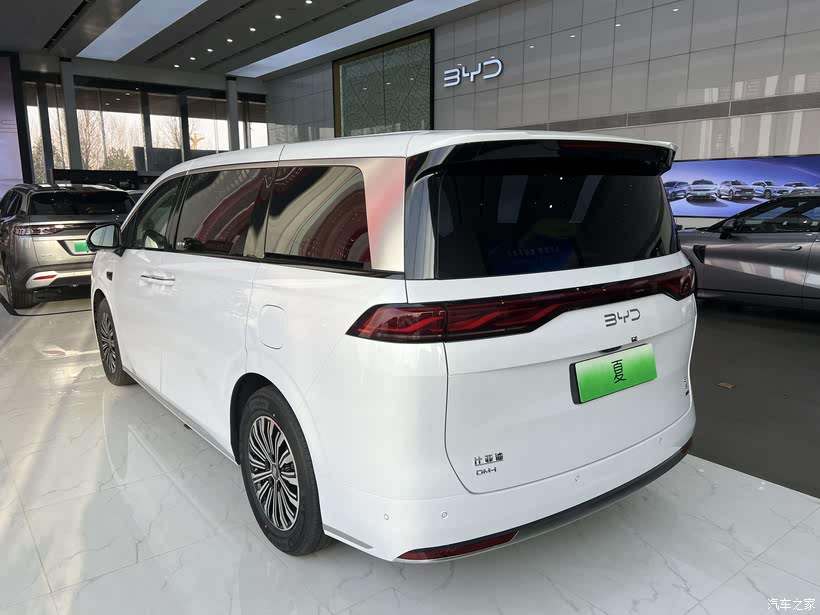 比亞迪夏測評:家用商務兩相宜的 MPV 新勢力