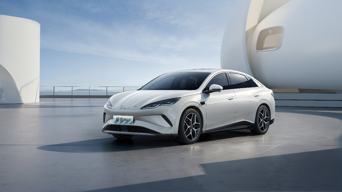 2025上海車展:比亞迪陣容豪華,以多元車型重塑行業(yè)格局