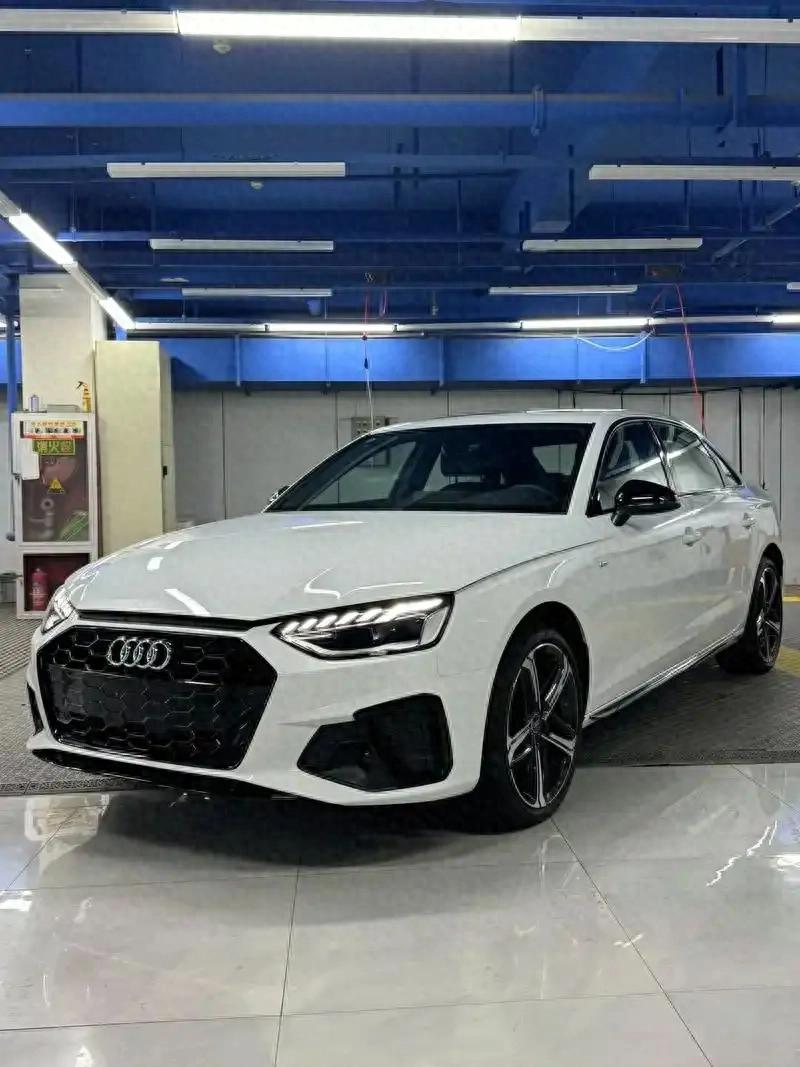 油耗低 空間大 品牌硬 真香豪華車 奧迪A4L