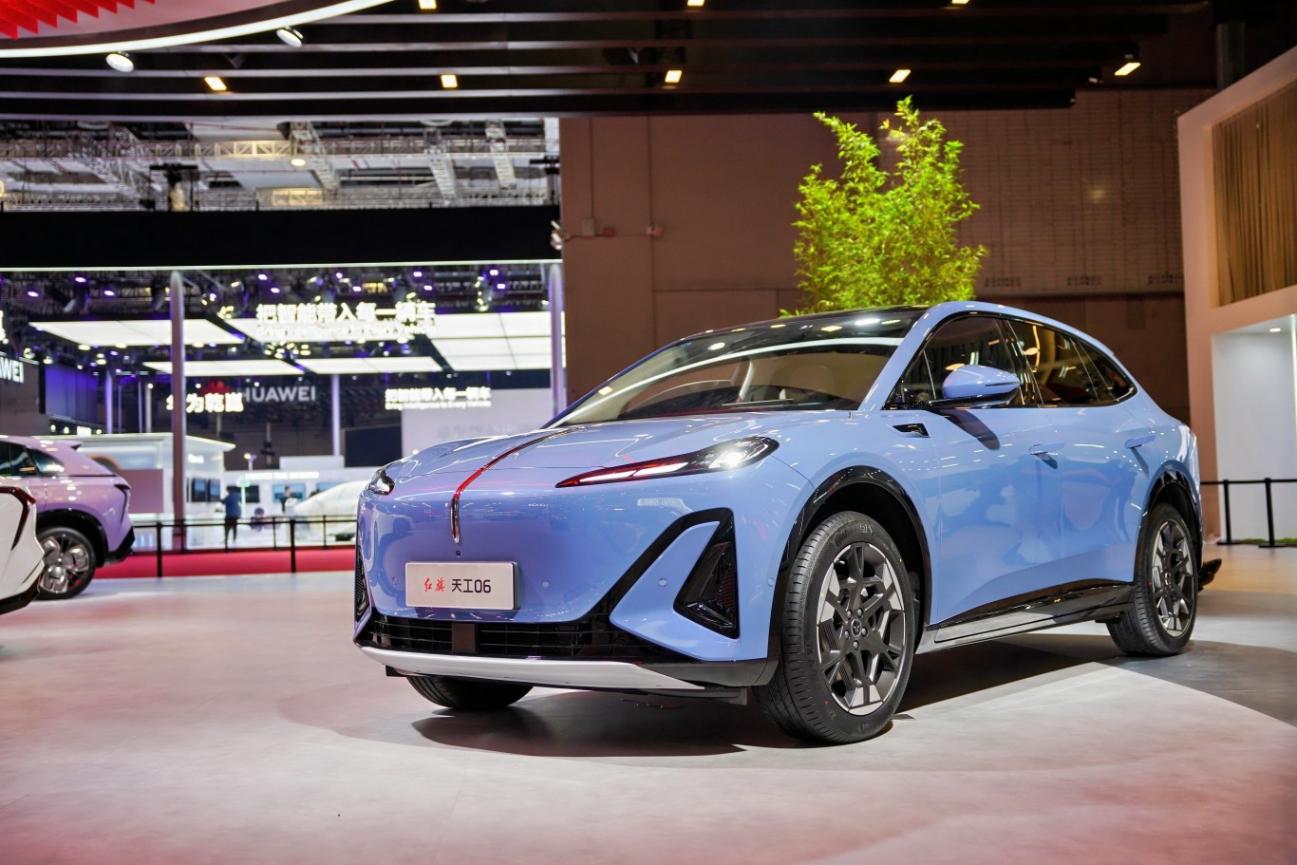 【旗·鑒】2025上海車展丨紅旗品牌新智國潮豪華純電SUV——天工06