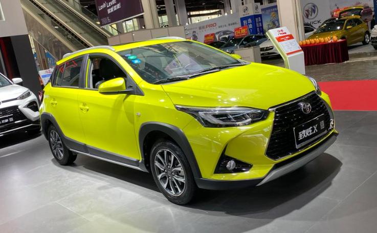 2025款豐田致炫實測:油耗4.2L+豪華內飾,家用車“全能選手”?