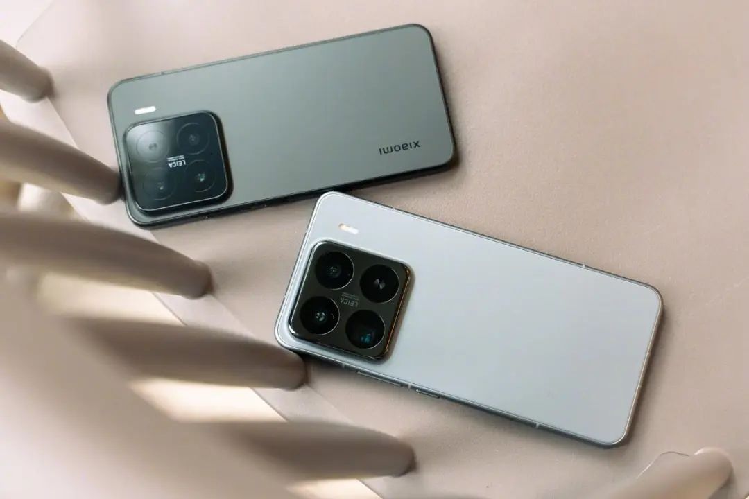 小米16再曝:驍龍8E2+澎湃OS 3.0+6000mAh+全系直屏